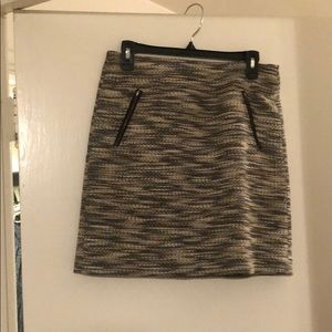 LOFT Grey & White Pencil Skirt